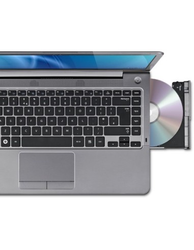 Samsung 5 NP530U4B 35,6 cm (14") HD Intel® Core™ i5 6 GB DDR3-SDRAM 1016 GB HDD+SSD AMD Radeon HD 7550M Windows 7 Professional