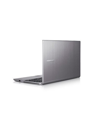 Samsung 7 NP700Z5A-S02IT notebook 39,6 cm (15.6") HD+ Intel® Core™ i7 8 GB DDR3-SDRAM 1000 GB HDD AMD Radeon HD 6750M Windows 7