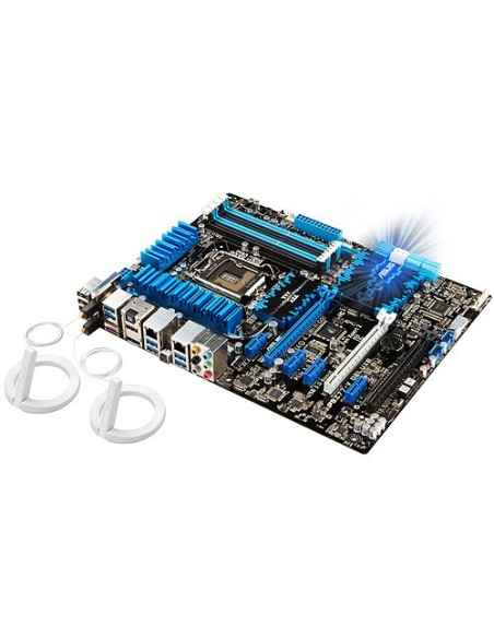 ASUS P8Z77-V-DELUXE scheda madre Intel Z77 LGA 1155 (Socket H2) ATX