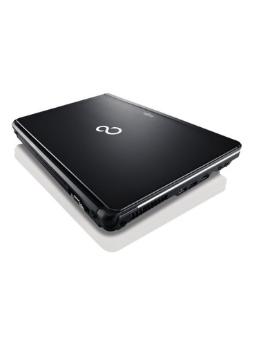 Fujitsu LIFEBOOK S761 33,8 cm (13.3") Intel® Core™ i7 4 GB DDR3-SDRAM 500 GB HDD Windows 7 Professional Nero, Argento