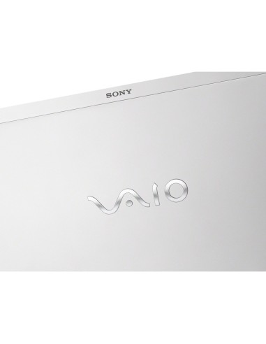 Sony VAIO SVS1511U9E notebook Computer portatile 39,4 cm (15.5") Full HD Intel® Core™ i7 4 GB DDR3-SDRAM 640 GB HDD NVIDIA®