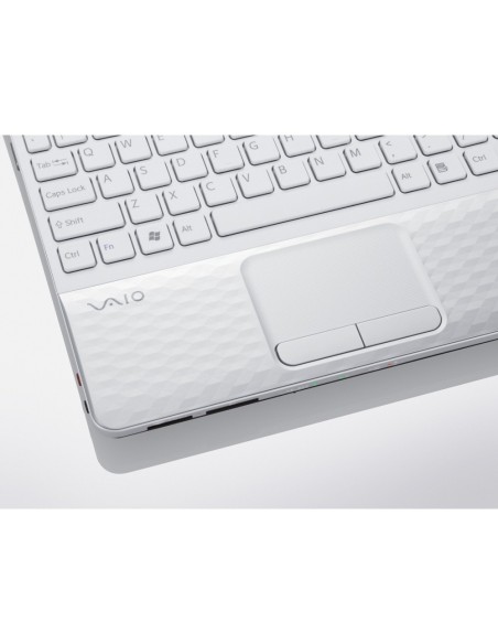 Sony VAIO VPCEH3K1E notebook Computer portatile 39,4 cm (15.5") Intel® Core™ i3 4 GB DDR3-SDRAM 640 GB HDD NVIDIA® GeForce® GT