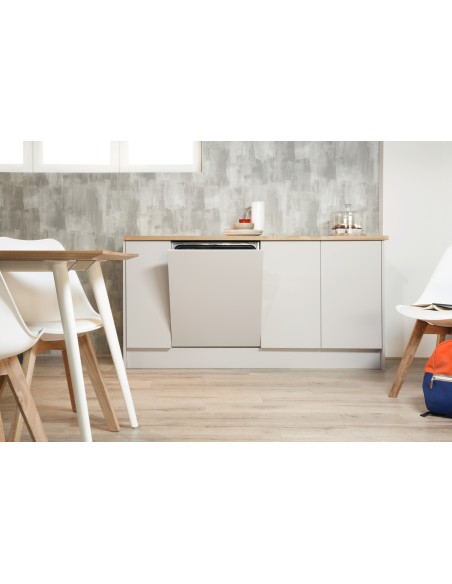 Indesit DPG 16B1 A NX EU A scomparsa parziale 13 coperti