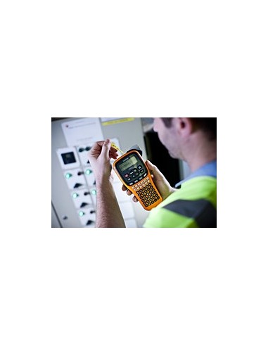 Brother PT-E100VP stampante per etichette (CD) Trasferimento termico 180 x 180 DPI TZe ABC