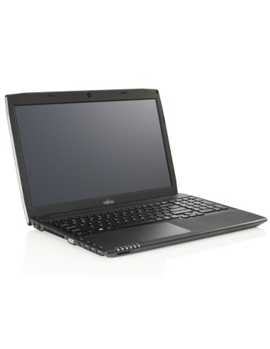 Fujitsu LIFEBOOK A514 Computer portatile 39,6 cm (15.6") Intel® Core™ i3 4 GB DDR3L-SDRAM 500 GB HDD Windows 7 Professional Nero