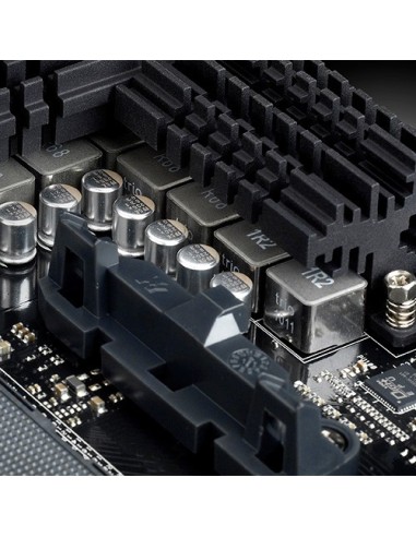ASUS Crosshair V Formula-Z AMD 990FX Socket AM3+ ATX