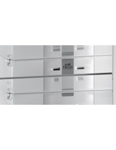 Hotpoint EBYH 18323 F O3 frigorifero con congelatore Libera installazione 282 L Acciaio inossidabile 2