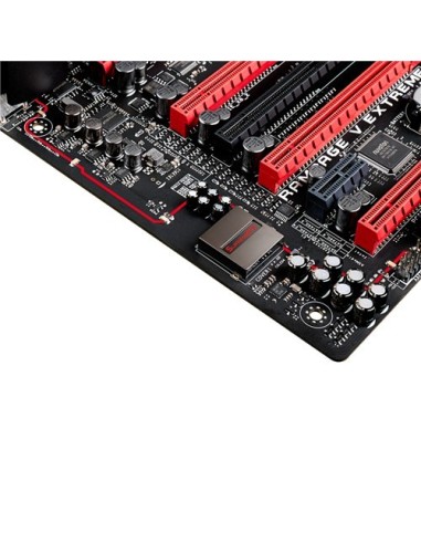 ASUS RAMPAGE V EXTREME Intel® X99 LGA 2011-v3 ATX esteso