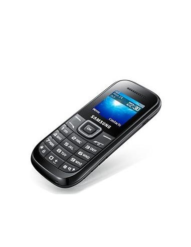 Samsung E1200 3,86 cm (1.52") 65,1 g Nero Telefono di livello base