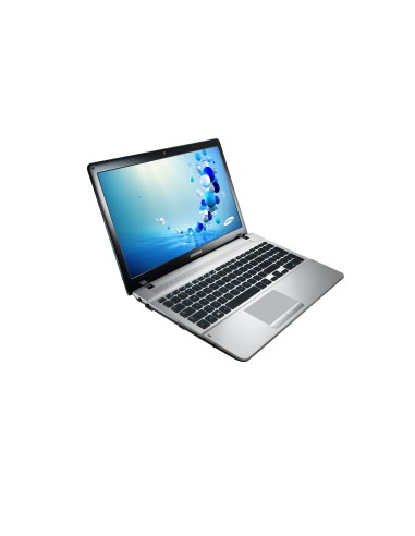 Samsung ATIV NP270E5G Computer portatile 39,6 cm (15.6") Intel® Celeron® 4 GB DDR3-SDRAM 500 GB HDD Windows 8 Argento