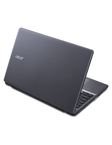 Acer Aspire E5-571G Computer portatile 39,6 cm (15.6") HD Intel® Core™ i5 8 GB DDR3L-SDRAM 1000 GB HDD NVIDIA® GeForce® GT 820M