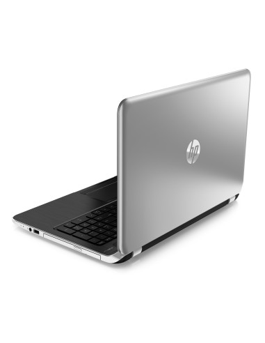 HP Pavilion 15-n027sl Computer portatile 39,6 cm (15.6") AMD A4 4 GB DDR3-SDRAM 500 GB HDD AMD Radeon HD 8670M Wi-Fi 4