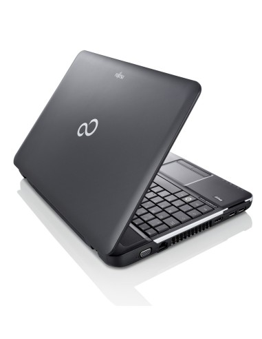 Fujitsu LIFEBOOK A512 Computer portatile 39,6 cm (15.6") Intel® Celeron® 4 GB DDR3-SDRAM 500 GB HDD FreeDOS Nero