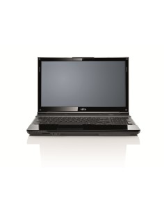 Fujitsu LIFEBOOK AH532 Computer portatile 39,6 cm (15.6") HD Intel® Core™ i5 4 GB DDR3-SDRAM 750 GB HDD NVIDIA® GeForce® GT