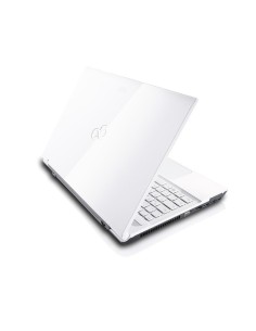Fujitsu LIFEBOOK AH562 Computer portatile 39,6 cm (15.6") Touch screen Intel® Core™ i5 4 GB DDR3-SDRAM 500 GB HDD Windows 8 2