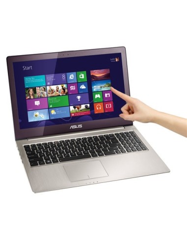 ASUS ZenBook UX51VZ-CM062P Computer portatile 39,6 cm (15.6") Touch screen Full HD Intel® Core™ i7 8 GB DDR3-SDRAM 512 GB SSD