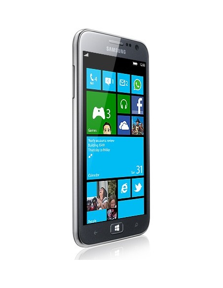Samsung ATIV S GT-I8750 12,2 cm (4.8") SIM singola Windows Phone 8 3G 1 GB 16 GB 2300 mAh Argento