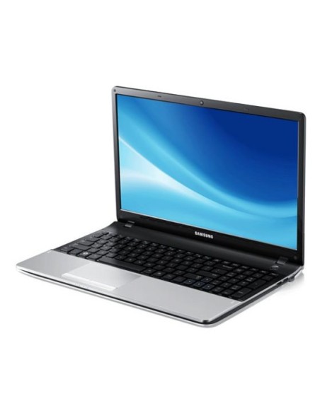 Samsung 3 NP300E5C Computer portatile 39,6 cm (15.6") Intel® Core™ i3 4 GB DDR3-SDRAM 500 GB HDD Windows 7 Home Premium Nero,
