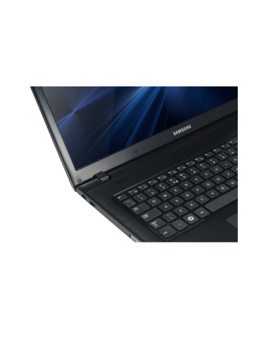 Samsung 3 NP350E7C Computer portatile 43,9 cm (17.3") HD+ Intel® Core™ i3 4 GB DDR3-SDRAM 500 GB HDD Windows 8 Nero