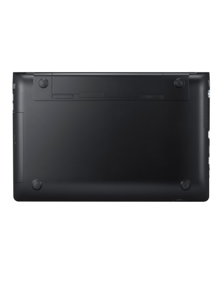 Samsung 3 NP3530EC Computer portatile 39,6 cm (15.6") Intel® Core™ i3 4 GB DDR3-SDRAM 500 GB HDD Windows 8 Pro Nero, Argento