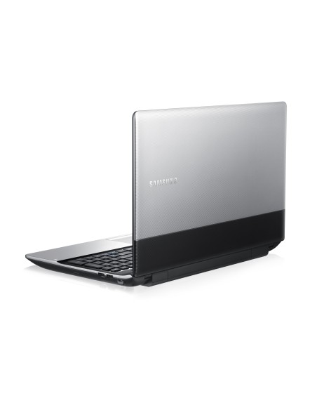 Samsung 3 NP3530EC Computer portatile 39,6 cm (15.6") Intel® Core™ i5 4 GB DDR3-SDRAM 500 GB HDD Windows 8 Pro Nero, Argento