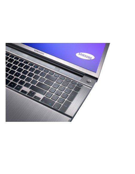 Samsung 7 NP700Z7CH 43,9 cm (17.3") Full HD Intel® Core™ i7 8 GB DDR3-SDRAM 750 GB HDD NVIDIA® GeForce® GT 650M Windows 8