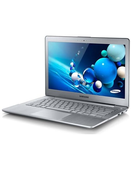 Samsung 7 NP730U3E-S03IT notebook Computer portatile 33,8 cm (13.3") Full HD Intel® Core™ i7 6 GB DDR3-SDRAM 256 GB SSD Windows