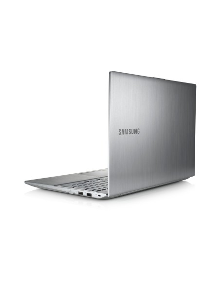 Samsung 7 NP770Z5E Computer portatile 39,6 cm (15.6") Full HD Intel® Core™ i7 8 GB DDR3-SDRAM 1000 GB HDD AMD Radeon HD 8870M
