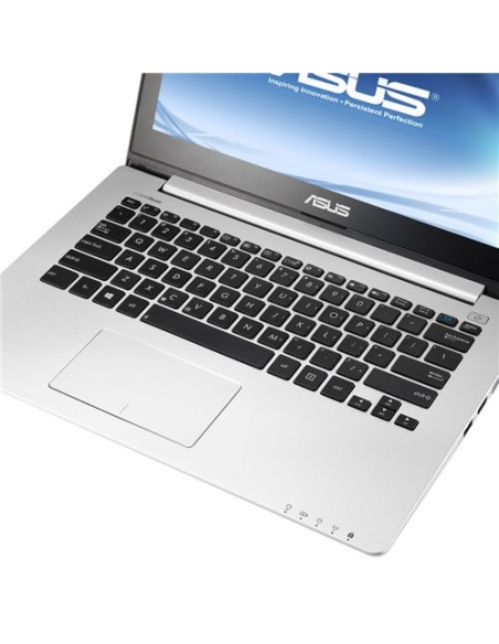 ASUS VivoBook S300CA-C1016P Computer portatile 33,8 cm (13.3") Touch screen Intel® Core™ i3 4 GB DDR3-SDRAM 500 GB HDD Windows