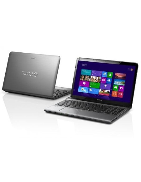 Sony VAIO SVE1512Y1E Computer portatile 39,4 cm (15.5") Intel® Core™ i7 8 GB DDR3-SDRAM 750 GB HDD AMD Radeon HD 7650M Windows