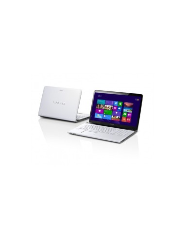 Sony VAIO SVE1713S1E Computer portatile 43,9 cm (17.3") HD+ Intel® Core™ i5 6 GB DDR3-SDRAM 750 GB HDD AMD Radeon HD 7650M