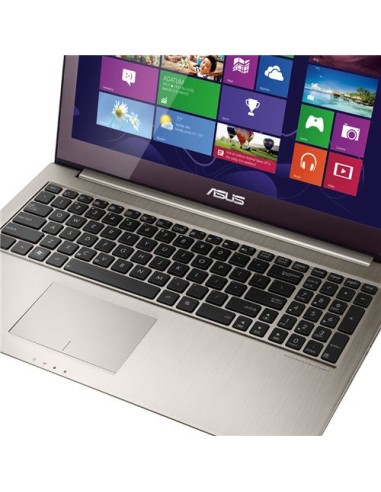 ASUS ZenBook UX51VZ-CM061P Computer portatile 39,6 cm (15.6") Full HD Intel® Core™ i7 8 GB DDR3-SDRAM 256 GB SSD NVIDIA®