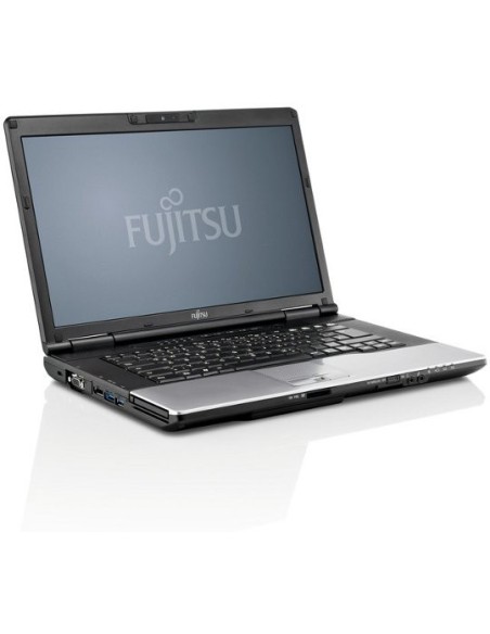 Fujitsu LIFEBOOK E752 Computer portatile 39,6 cm (15.6") HD Intel® Core™ i5 4 GB DDR3-SDRAM 500 GB HDD Windows 7 Professional