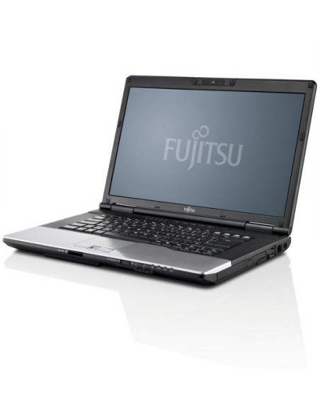 Fujitsu LIFEBOOK E752 Computer portatile 39,6 cm (15.6") HD Intel® Core™ i5 4 GB DDR3-SDRAM 500 GB HDD Windows 7 Professional