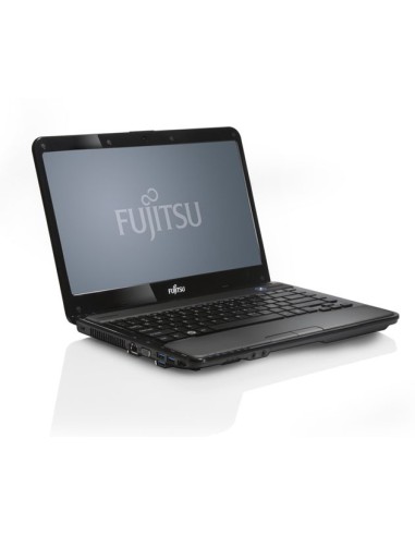 Fujitsu LIFEBOOK LH532 Computer portatile 35,6 cm (14") HD Intel® Core™ i5 4 GB DDR3-SDRAM 500 GB HDD NVIDIA® GeForce® GT 620M