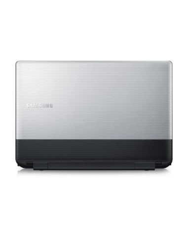 Samsung 3 NP300E5C 39,6 cm (15.6") Intel® Celeron® 4 GB DDR3-SDRAM 500 GB HDD Windows 8 Nero, Argento