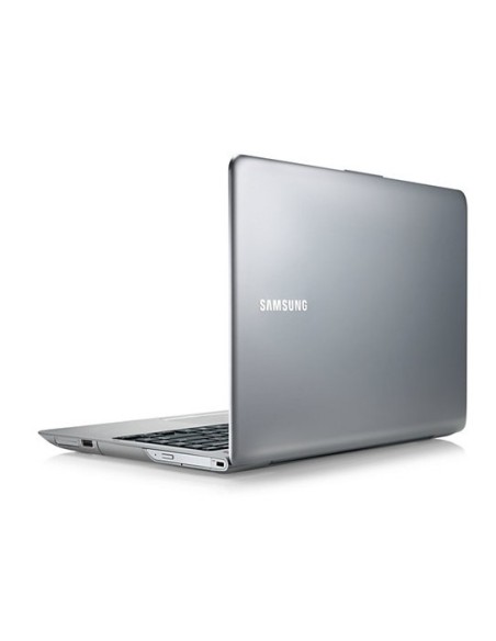 Samsung 5 NP530U4C Computer portatile 35,6 cm (14") Intel® Core™ i5 6 GB DDR3-SDRAM 1000 GB HDD NVIDIA® GeForce® GT 620M