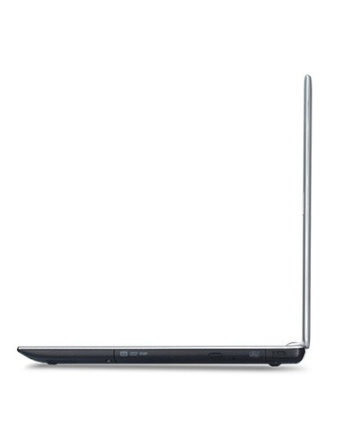 Acer Aspire 571G-323B4G75Mass Computer portatile 39,6 cm (15.6") Intel® Core™ i3 4 GB DDR3-SDRAM 750 GB HDD NVIDIA® GeForce® GT
