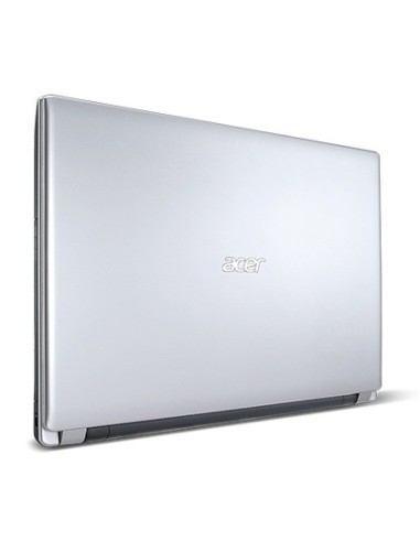 Acer Aspire 571G-323B4G75Mass Computer portatile 39,6 cm (15.6") Intel® Core™ i3 4 GB DDR3-SDRAM 750 GB HDD NVIDIA® GeForce® GT