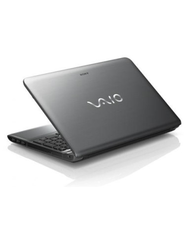 Sony VAIO SVE1512X1E Netbook 39,4 cm (15.5") Intel® Core™ i7 4 GB DDR3-SDRAM 640 GB HDD Windows 8 Grigio