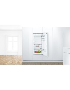 Bosch Serie 6 KIR41AFF0 frigorifero Da incasso 211 L F Bianco 2
