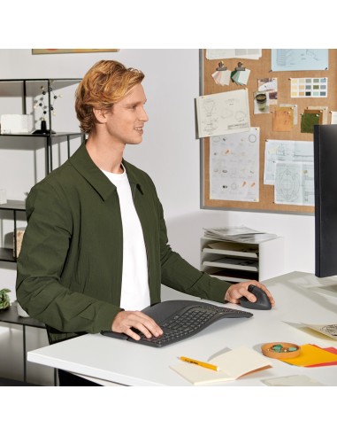 Logitech Lift Left Mouse Ergonomico Verticale, per Mancini, Senza Fili, Bluetooth o Logi Bolt USB, Clic Silenziosi, 4 Tasti,