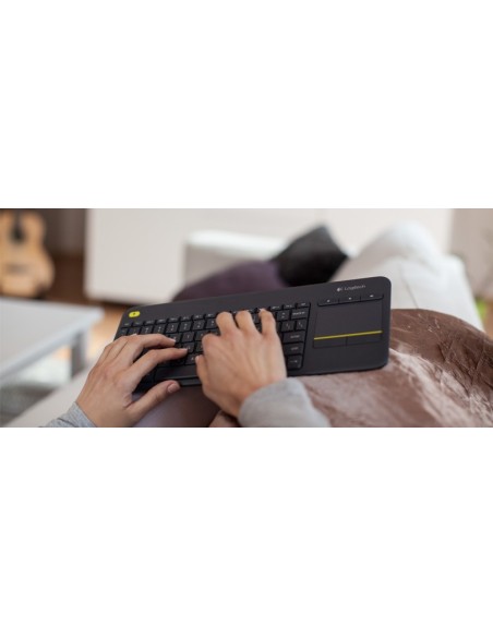 Logitech K400 Plus Tv tastiera RF Wireless QWERTY Inglese Nero