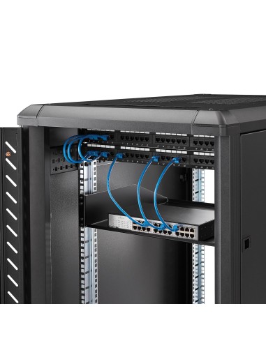 StarTech.com Scaffale cantilever per montaggio a rack 2U - Robusto ripiano per armadio server rack fisso - 56 kg