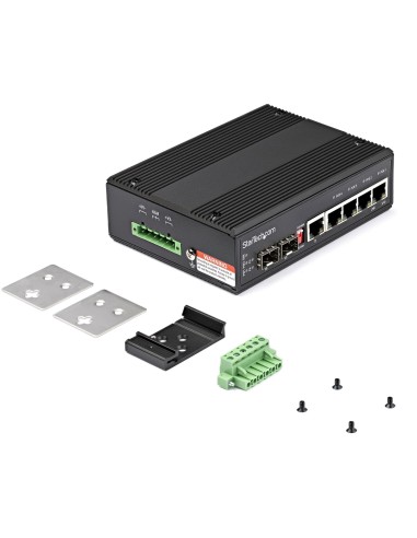 StarTech.com Switch rete LAN industriale a 6 porte - 4 porte PoE RJ45 + 2 slot SFP 30W - 10 100 1000Mbps Power over Ethernet -