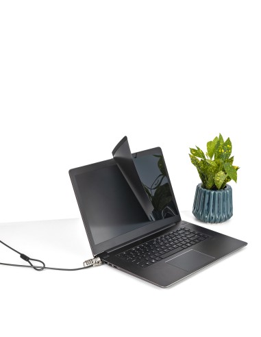 StarTech.com Filtro privacy per notebook da 15.6" - Filtro Magnetico Rimovibile per la Sicurezza dello Schermo del Computer