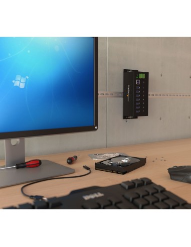 StarTech.com HUB Industriale USB 3.0 a 7 porte - Perno e concentratore USB 3.0 con Protezione ESD
