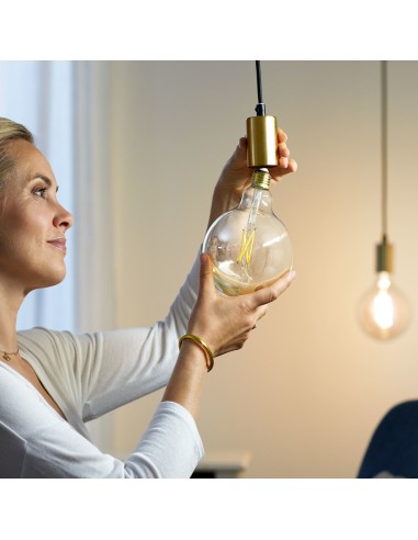 WiZ Lampadina Smart Filament Dimmerabile Luce Bianca da Calda a Fredda Attacco E27 60W Globo