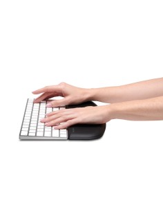 Kensington Poggiapolsi per tastiere compatte, sottili ErgoSoft™ 2