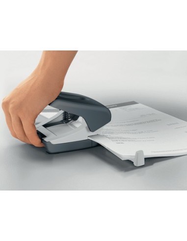 Leitz 50040019 perforatore e accessori 30 fogli Giallo